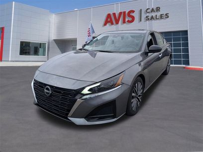 Used 2024 Nissan Altima 2.5 SV