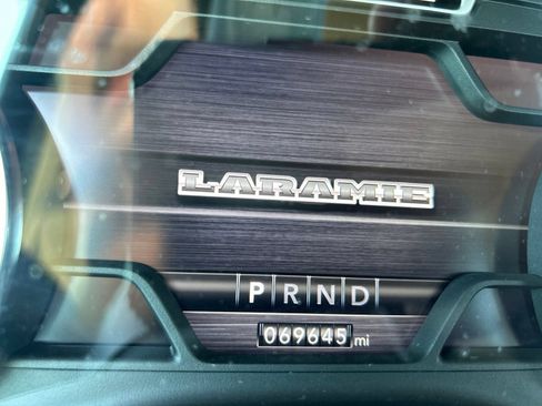 Used 2021 RAM 1500 Laramie AWD/4WD image 10