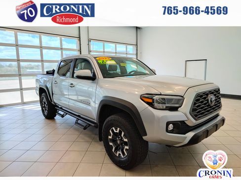 Used 2022 Toyota Tacoma TRD Off-Road w/ TRD Premium Off Road Package AWD/4WD image 1