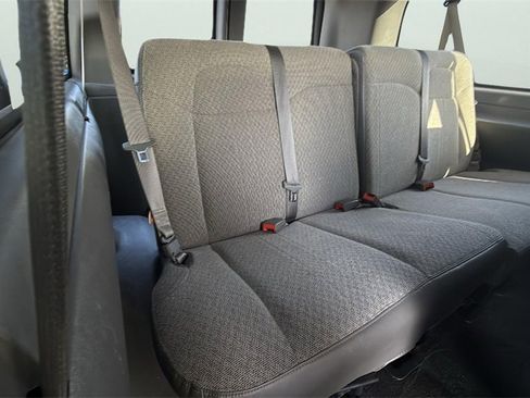 Used 2025 Chevrolet Express 3500 LT w/ LT Preferred Equipment Group image 30