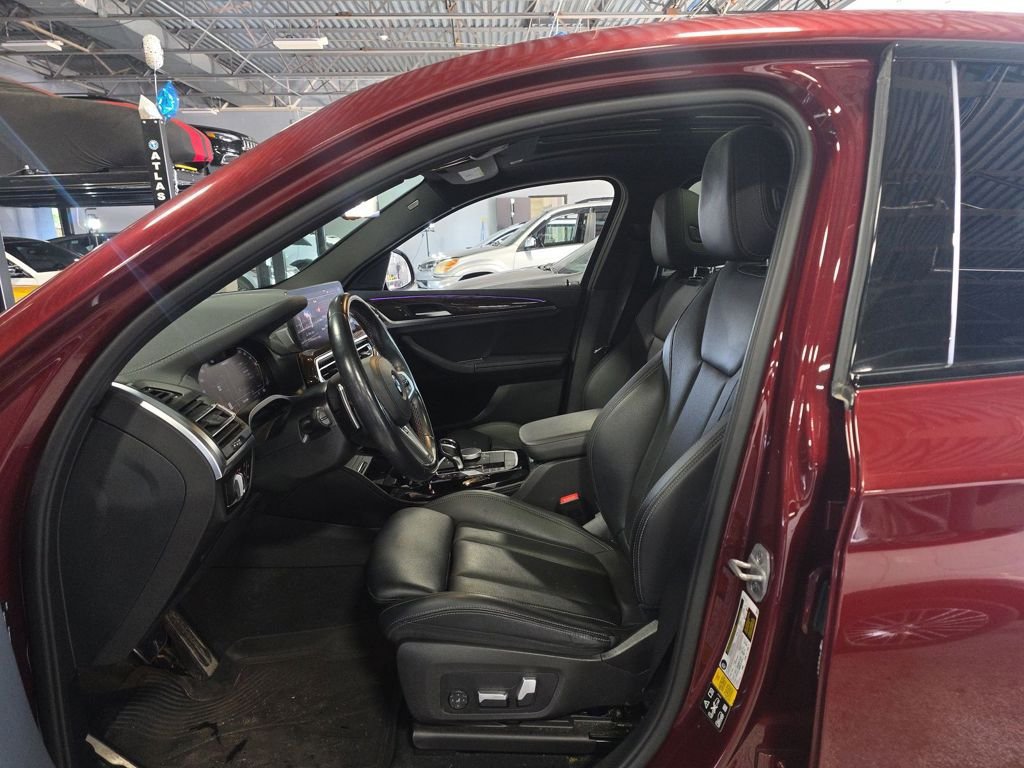 Used 2023 BMW X4 M40i AWD/4WD image 13
