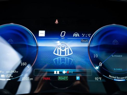 Used 2024 Mercedes-Benz Maybach EQS 680 4MATIC image 36