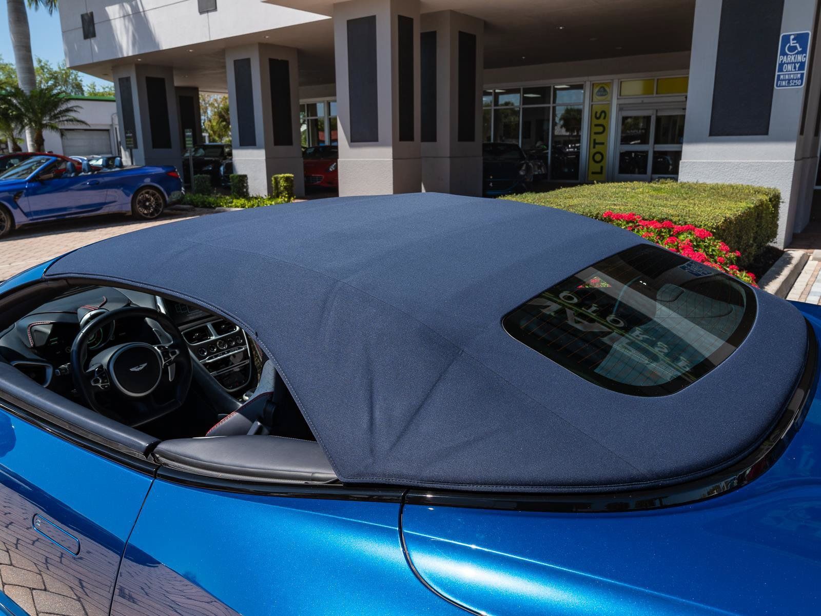 Used 2022 Aston Martin DBS Superleggera Volante RWD image 31