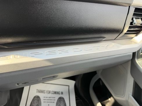 Used 2024 Ford F250 XLT w/ FX4 Off-Road Package image 58