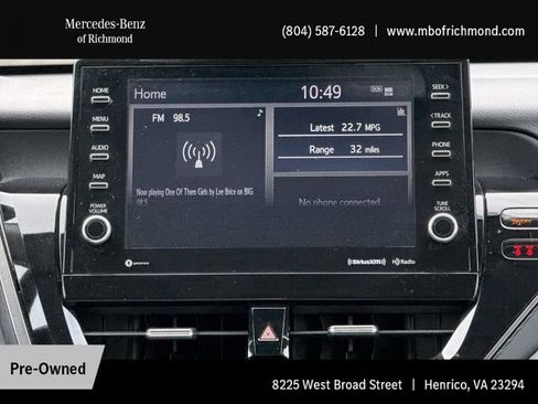 Used 2023 Toyota Camry SE w/ Cold Weather Package FWD image 19