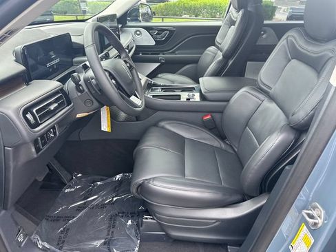 New 2026 Lincoln Aviator Reserve AWD/4WD image 10