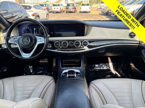 Used 2018 Mercedes-Benz S 560 Sedan image 2