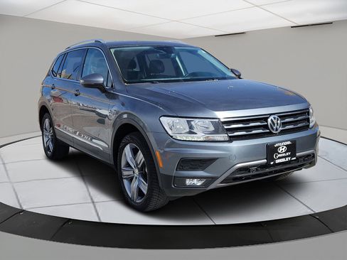 Used 2020 Volkswagen Tiguan SEL image 5