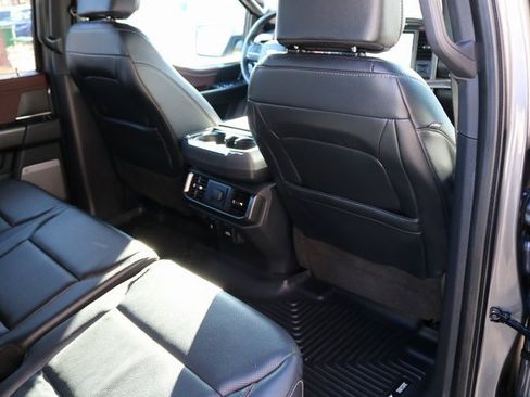 Used 2023 Ford F150 Lariat image 32