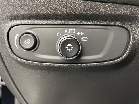 Certified 2022 Chevrolet Equinox LT image 24