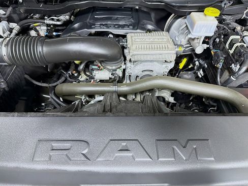 Used 2023 RAM 1500 Laramie AWD/4WD image 37
