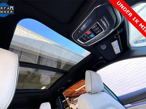 Used 2025 Jeep Wagoneer S Limited image 29