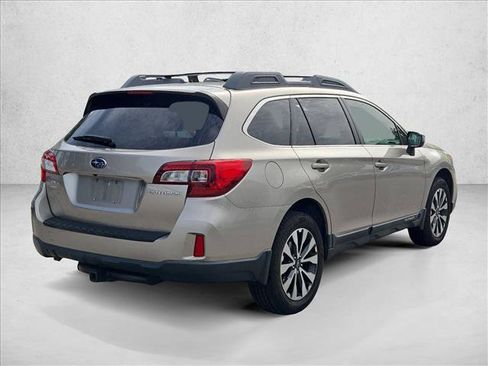 Used 2015 Subaru Outback 2.5i Limited AWD/4WD image 5