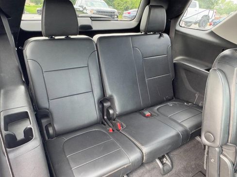 Used 2018 Chevrolet Traverse Premier w/ LPO, Floor Liner Package AWD/4WD image 11