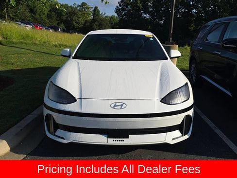 Used 2023 Hyundai Ioniq 6 SEL RWD image 2
