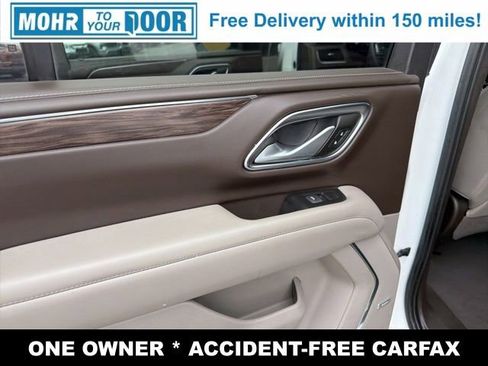 Used 2022 Chevrolet Tahoe LT w/ LT Signature Package AWD/4WD image 31