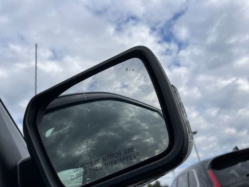 Used 2023 Ford F150 Lariat image 54