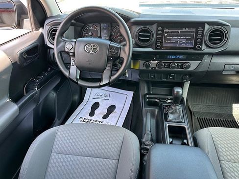 Used 2023 Toyota Tacoma SR AWD/4WD image 17