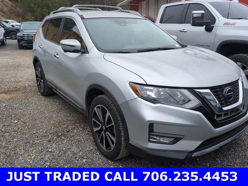 Used 2020 Nissan Rogue SL image 1