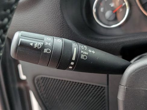 Used 2018 Jeep Wrangler Unlimited Sport S image 32