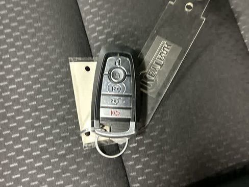 Used 2025 Ford Escape ST-Line Select w/ Tech Pack #1 AWD/4WD image 32