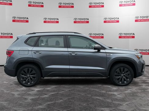 Used 2024 Volkswagen Taos S FWD image 2