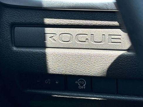 Certified 2024 Nissan Rogue S FWD image 23