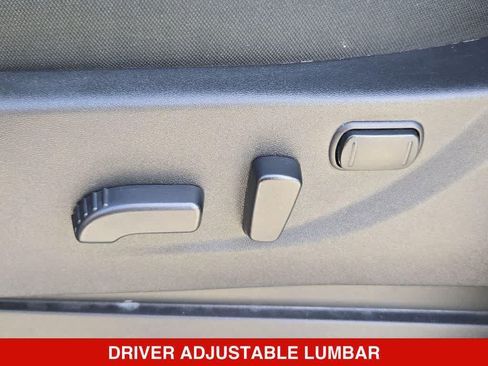 Used 2026 Nissan Frontier PRO-4X AWD/4WD image 16
