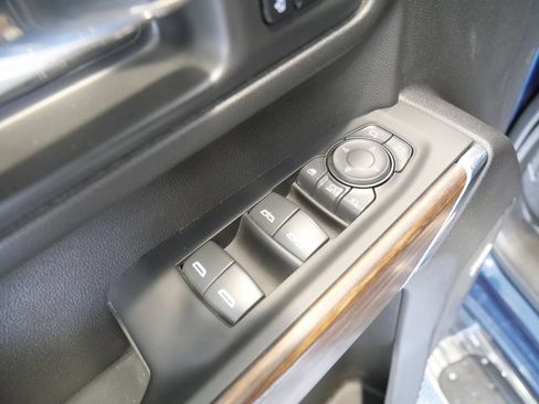 Used 2023 Chevrolet Silverado 3500 High Country AWD/4WD image 15