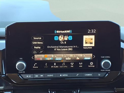 Used 2024 Nissan Pathfinder SV image 23