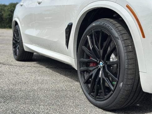 New 2026 BMW X5 M60i image 9