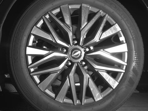 Used 2025 Nissan Altima 2.5 SV image 14