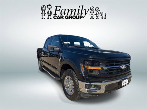 Used 2024 Ford F150 XLT w/ Mobile Office Package image 3
