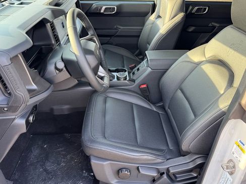 New 2026 Ford Bronco Big Bend image 8