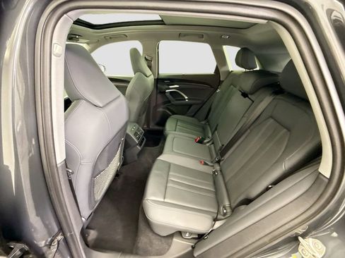 Certified 2025 Audi Q5 Premium Plus w/ Premium Plus image 20