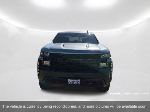 Used 2021 Chevrolet Silverado 1500 Custom Trail Boss w/ LPO, Dark Essentials Package AWD/4WD image 2