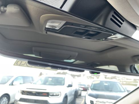 Certified 2022 Honda Pilot Elite image 35