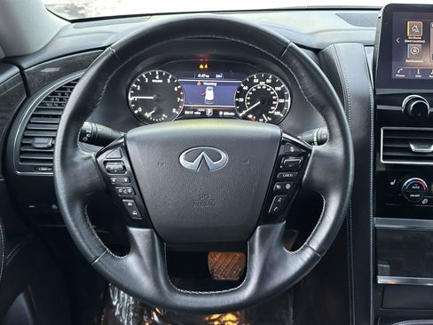 Used 2024 INFINITI QX80 Luxe image 12