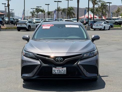 Used 2024 Toyota Camry SE FWD image 2