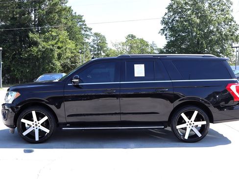 Used 2018 Ford Expedition Max XLT w/ Equipment Group 202A AWD/4WD image 4