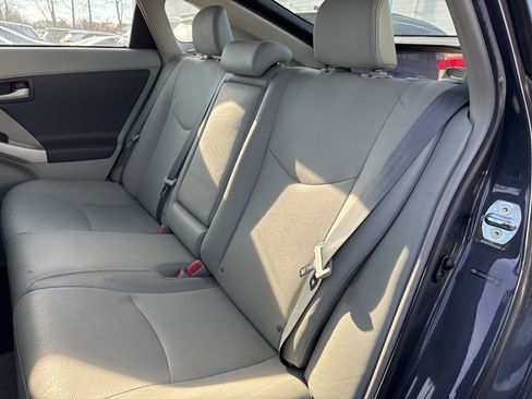 Used 2010 Toyota Prius Five image 8