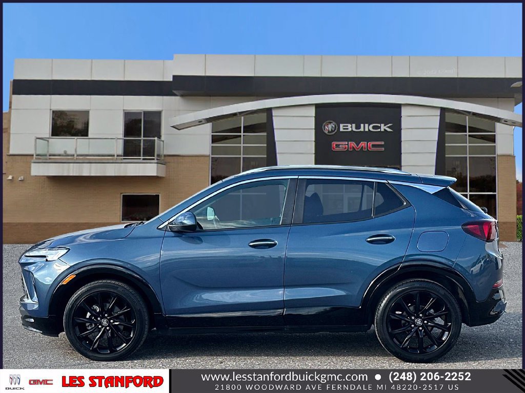 Used 2024 Buick Encore GX Sport Touring w/ Experience Buick Package FWD image 2