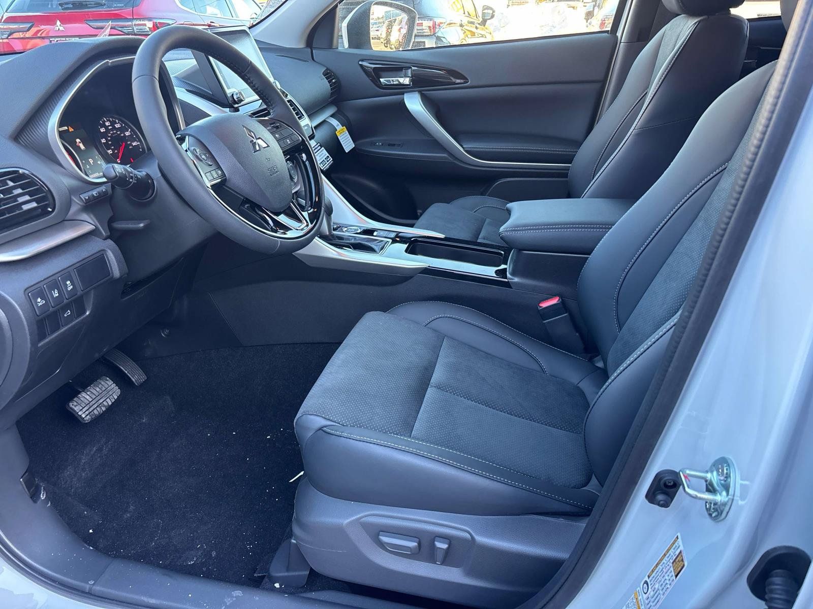 New 2026 Mitsubishi Eclipse Cross SE AWD/4WD image 8