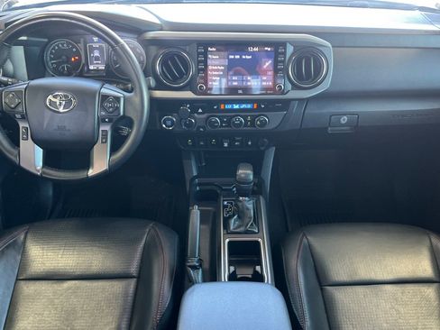 Certified 2022 Toyota Tacoma TRD Pro AWD/4WD image 10