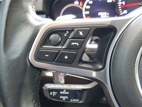 Used 2019 Porsche Cayenne image 21
