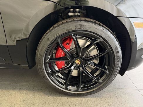 New 2026 Porsche Macan GTS AWD/4WD image 13