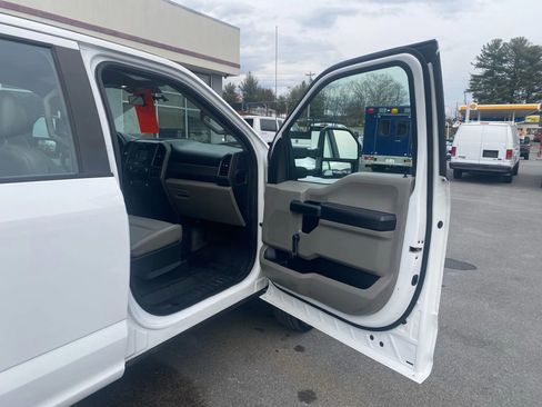 Used 2019 Ford F250 XL image 19