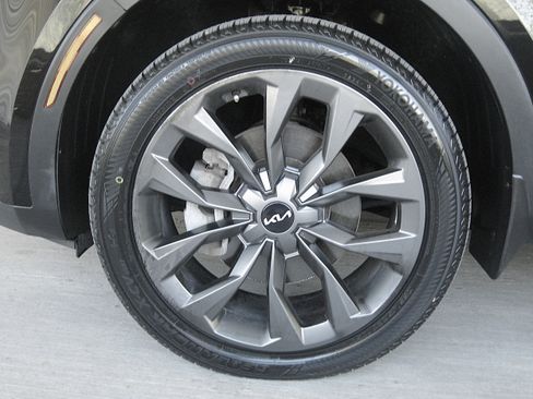 Certified 2022 Kia Sorento SX Prestige image 28