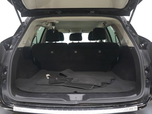 Used 2020 Nissan Murano SV AWD/4WD image 16