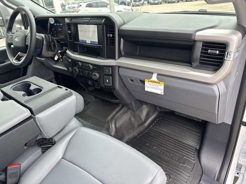 New 2026 Ford F550 4x4 Supercab Super Duty image 26